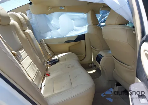 2015 Toyota Camry Hybrid Xle from USA, damaged, VIN 4T1BD1FK0FU153888